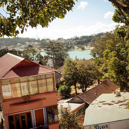 Happy Day 1 Hotel Dalat Bagian luar foto